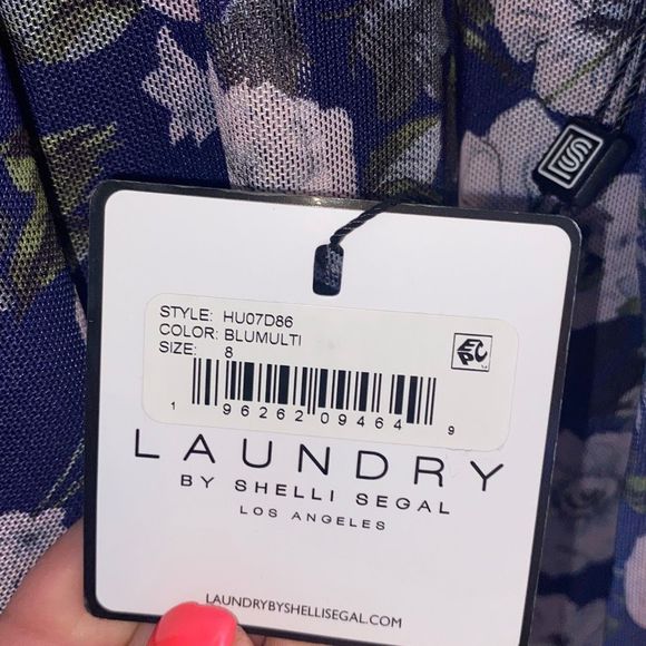 Laundry Tiered Floral Dress - Picture 10 of 11